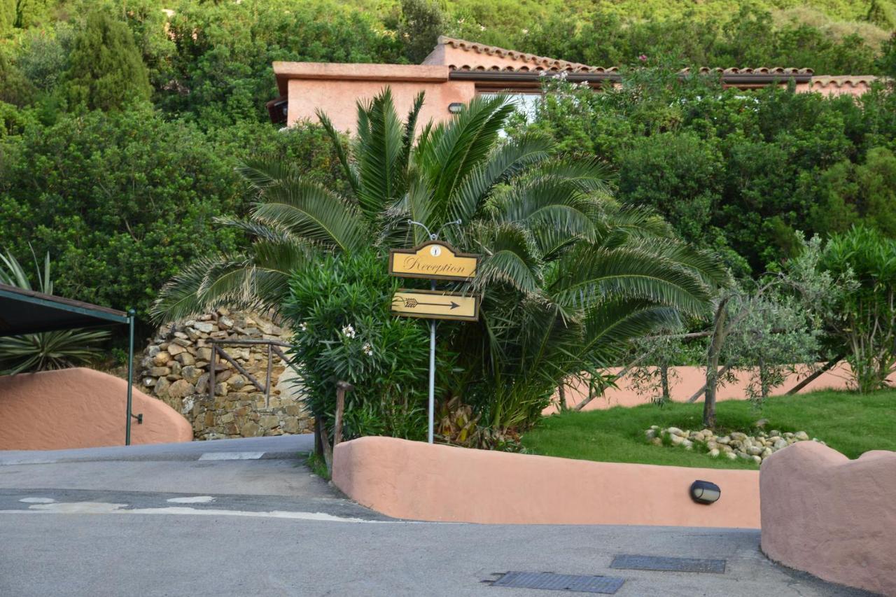 Sosventos Village Hotel Teulada Εξωτερικό φωτογραφία