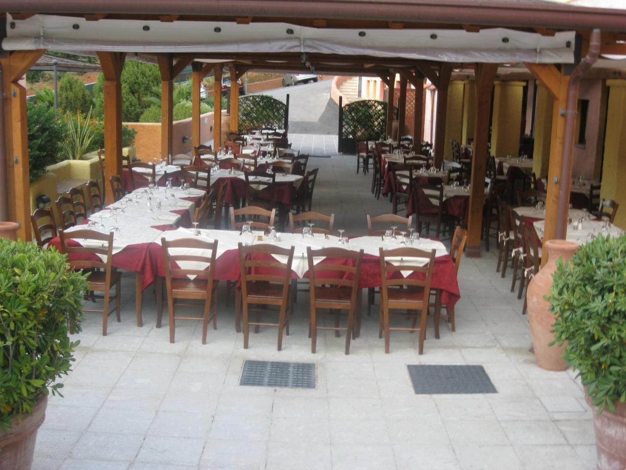 Sosventos Village Hotel Teulada Εξωτερικό φωτογραφία